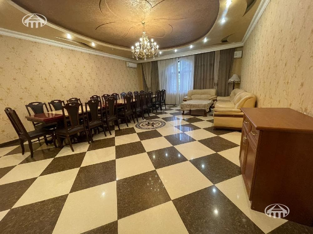 Ресторан · 1 726 м² · Малатия-Себастия
