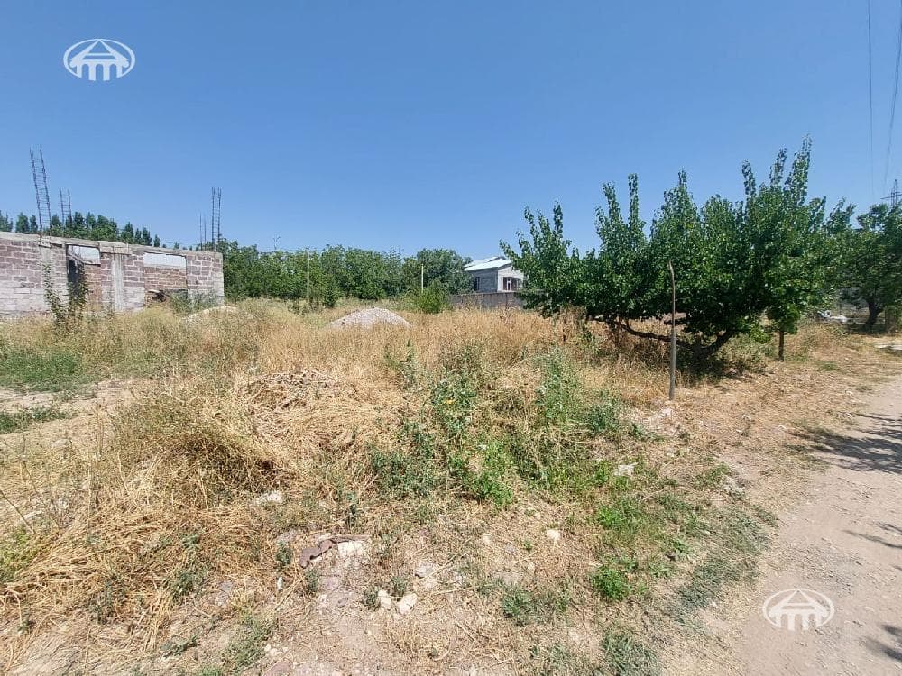 Հողատարածք · 420 մ² · Առինջ