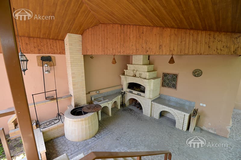 Особняк · 4 комн. · 200 м² · Дзорахпюр