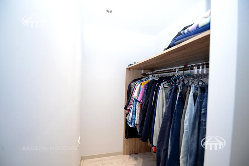 Особняк · 6 комн. · 480 м² · Аджапняк
