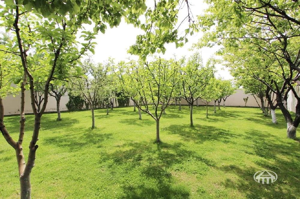 Mansion · 5 rooms · 681 m² · Nor Nork