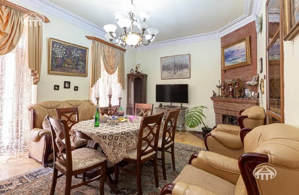 Apartment · 2 rooms · 75 m² · Kentron