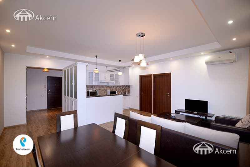 Բնակարան · 2 սեն. · 70 մ² · Կենտրոն