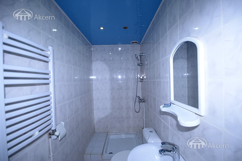 Особняк · 6 комн. · 440 м² · Кентрон