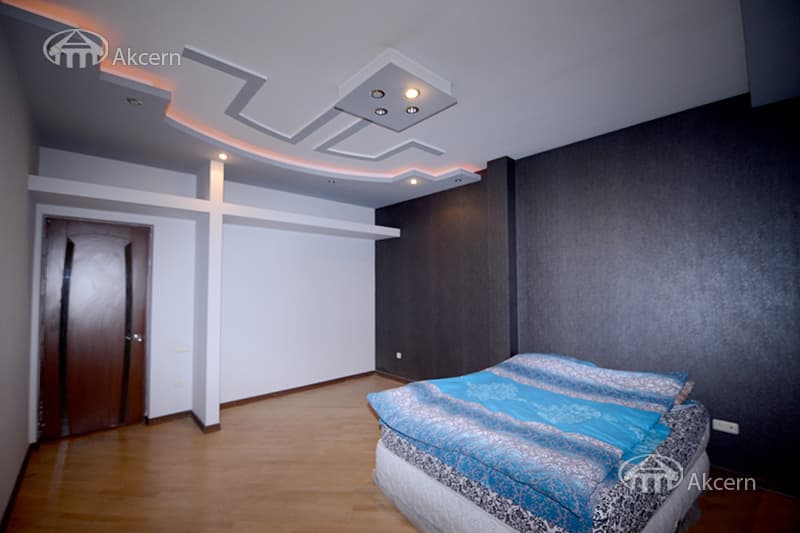 Квартира · 6 комн. · 254 м² · Кентрон