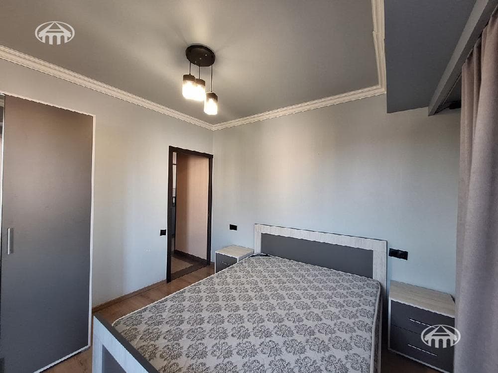 Квартира · 3 комн. · 65 м² · Кентрон