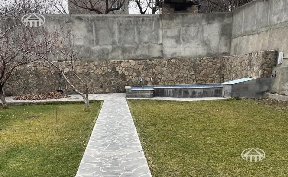 Дом · 5 комн. · 265 м² · Гетамеч