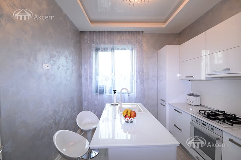 Квартира · 3 комн. · 111 м² · Кентрон