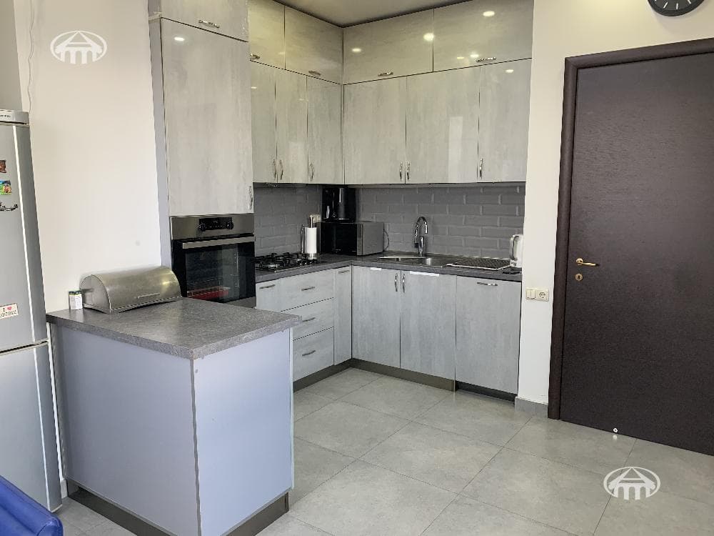 Apartment · 3 rooms · 118 m² · Arabkir