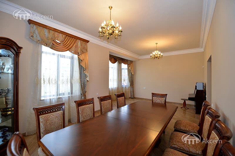 Mansion · 5 rooms · 320 m² · Nork-Marash