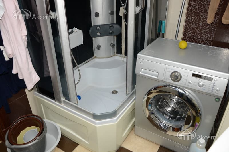 Квартира · 4 комн. · 146 м² · Арабкир