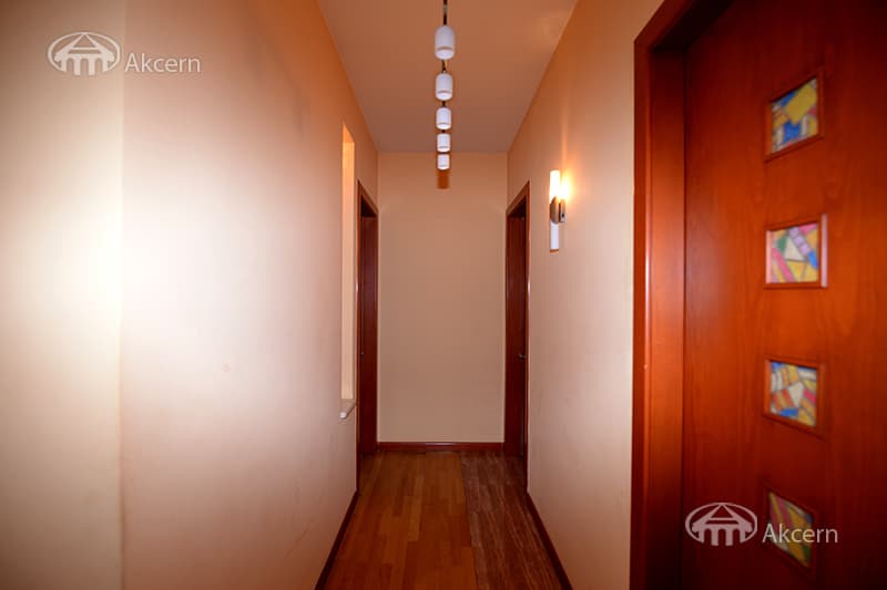 Apartment · 3 rooms · 107 m² · Kentron
