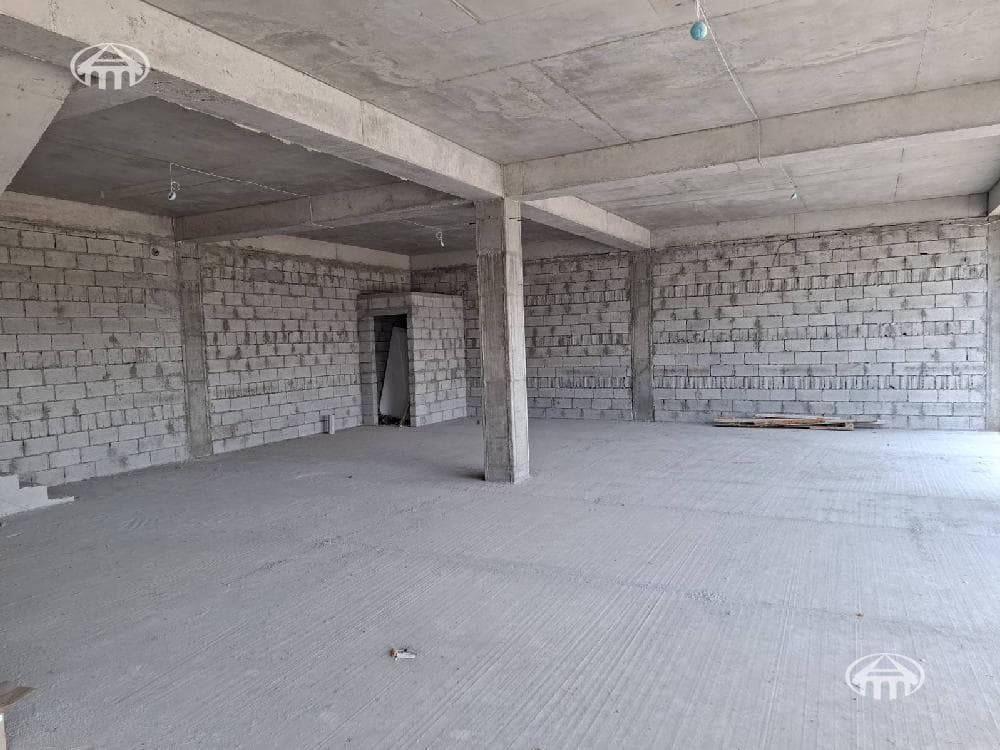 Other · 560 m² · Nor Achn