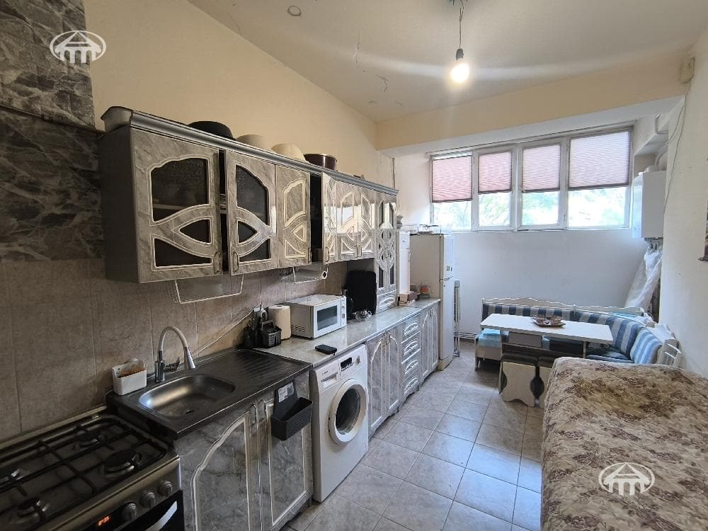 Apartment · 3 rooms · 92 m² · Arabkir