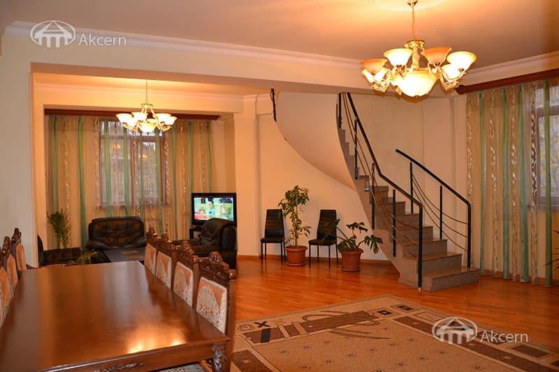Особняк · 3 комн. · 350 м² · Норк-Мараш
