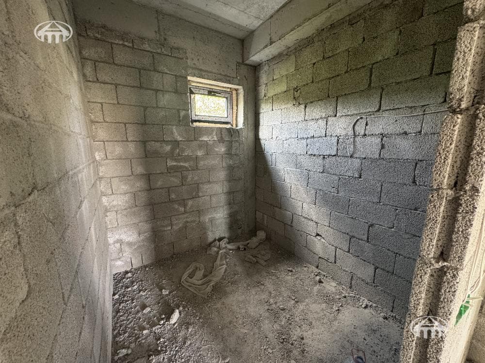 Дом · 6 комн. · 180 м² · с. Ариндж