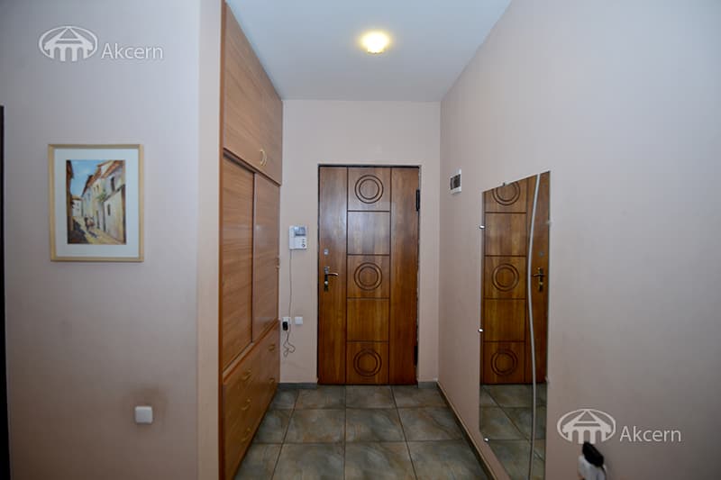 Apartment · 4 rooms · 168 m² · Kentron