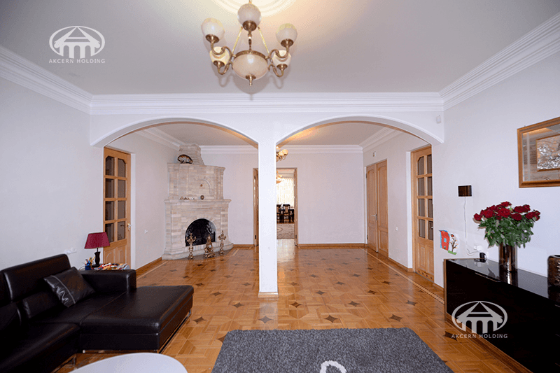 Mansion · 9 rooms · 777 m² · Malatia-Sebastia