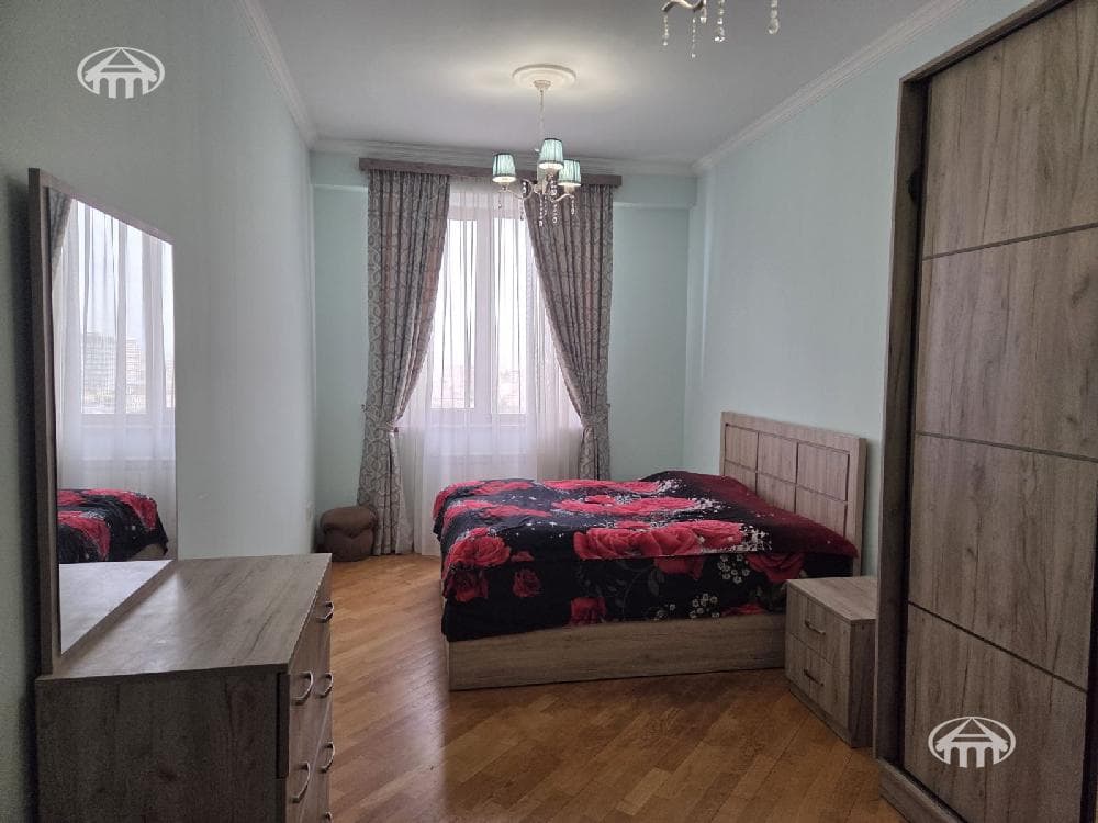 Apartment · 2 rooms · 76 m² · Arabkir