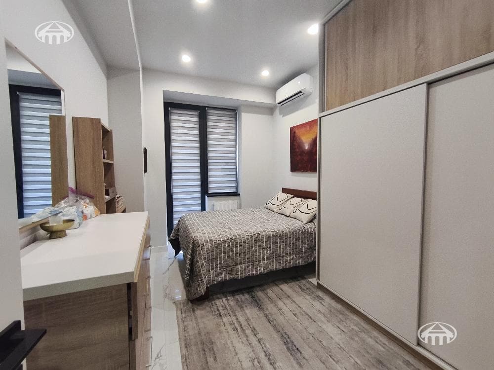 Квартира · 3 комн. · 112 м² · Арабкир