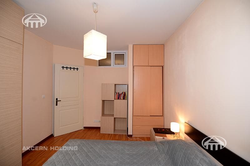 Apartment · 3 rooms · 83 m² · Kentron