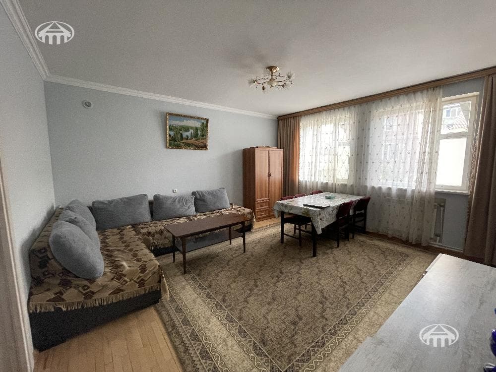 Квартира · 3 комн. · 60 м² · Арабкир