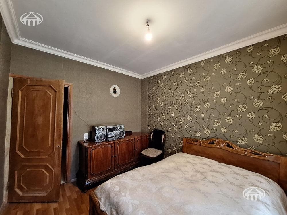 Квартира · 4 комн. · 91 м² · Давташен