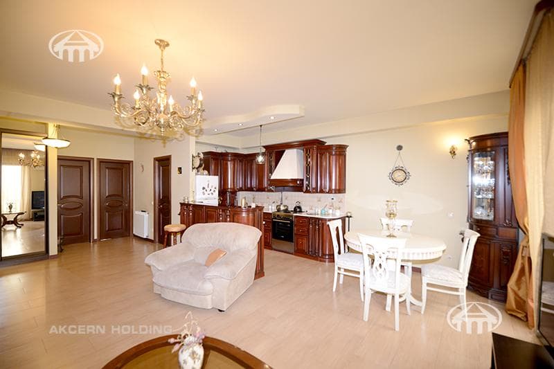 Квартира · 4 комн. · 90 м² · Канакер-Зейтун