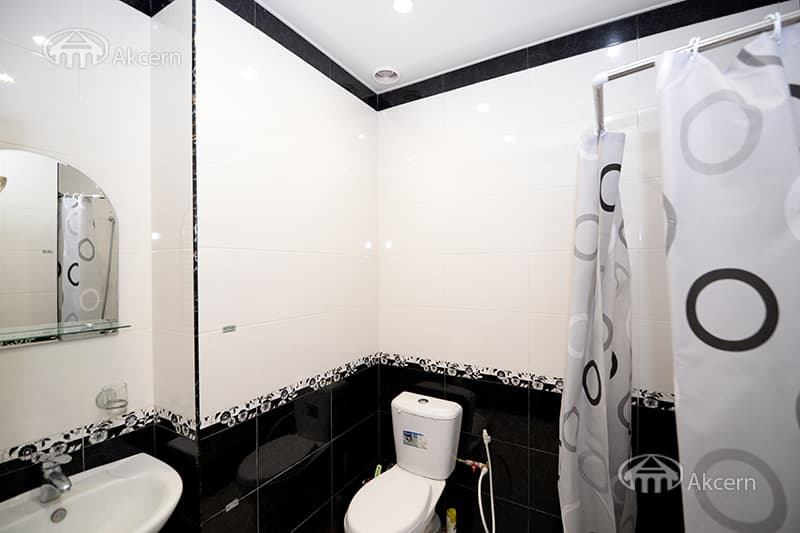 Apartment · 2 rooms · 57 m² · Kentron