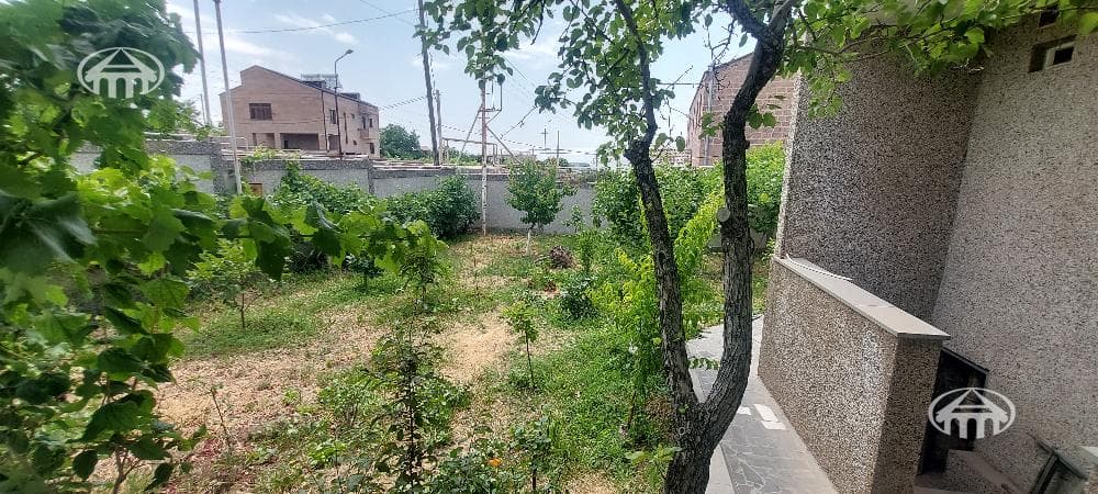 Mansion · 7 rooms · 240 m² · Qasax