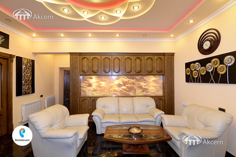 Квартира · 4 комн. · 180 м² · Кентрон