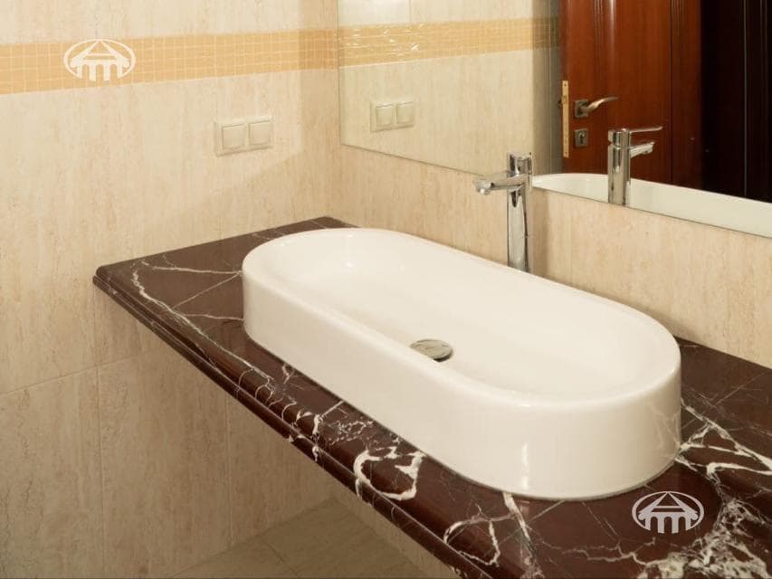 Квартира · 4 комн. · 112 м² · Арабкир