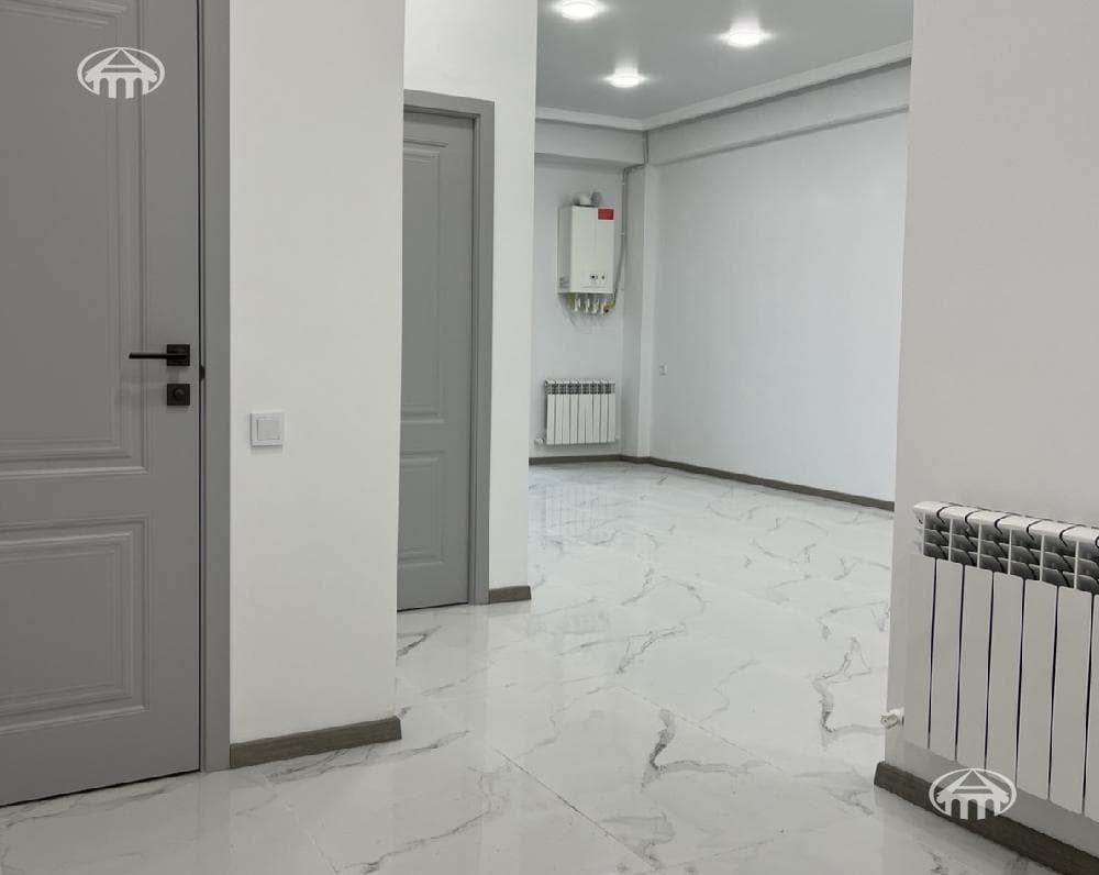 Квартира · 2 комн. · 74 м² · Давташен