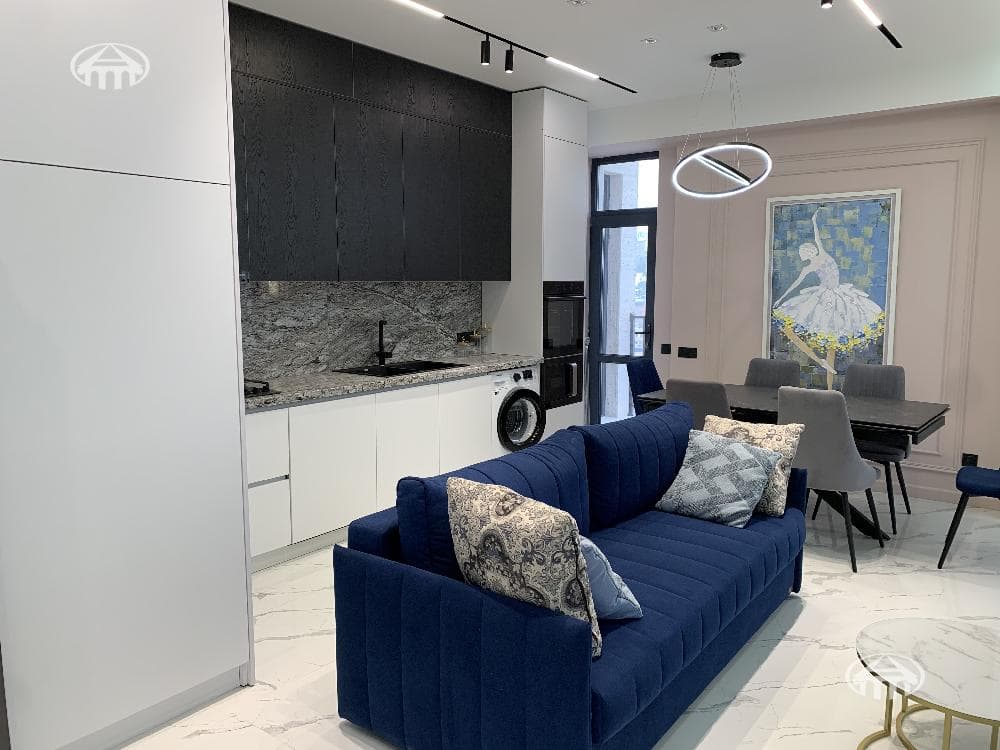 Apartment · 3 rooms · 84 m² · Avan