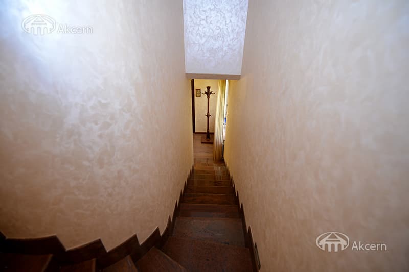 Mansion · 4 rooms · 200 m² · Dzoraghbyur