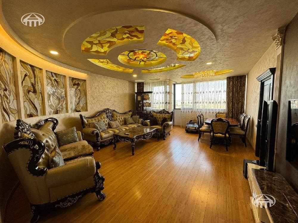 Квартира · 4 комн. · 129 м² · Арабкир