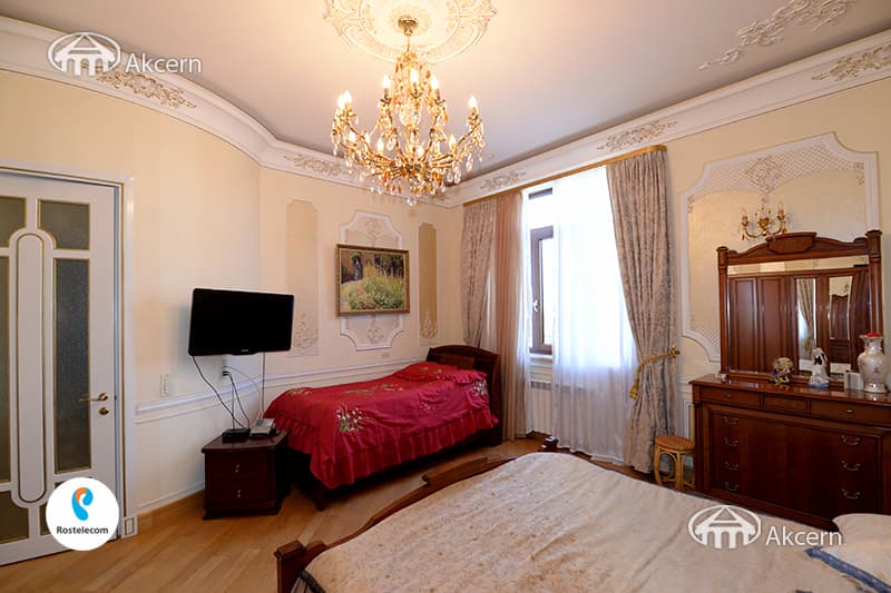 Дом · 8 комн. · 468 м² · Малатия-Себастия