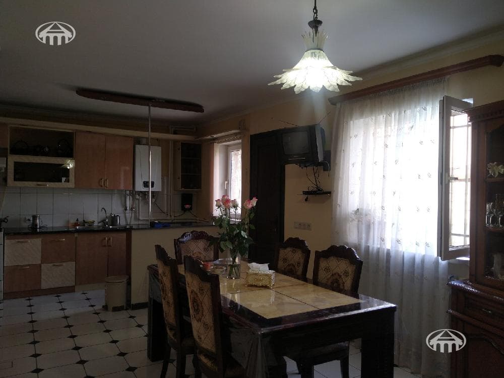 Mansion · 4 rooms · 148 m² · Kanaker-Zeytun — photo 3 / 19