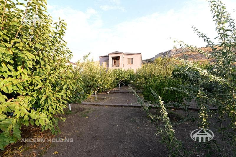 Առանձնատուն · 5 սեն. · 372 մ² · գ․ Առինջ