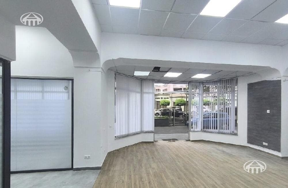 Retail · 140 m² · Arabkir