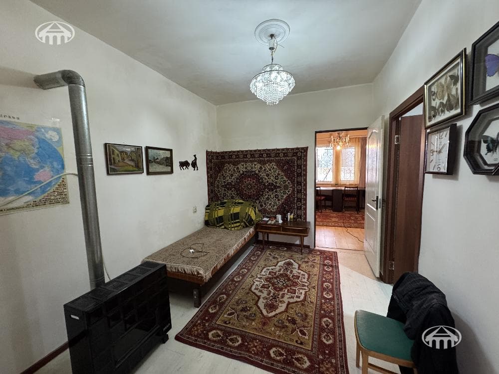 Բնակարան · 3 սեն. · 111 մ² · Զովունի