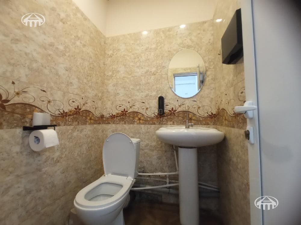 Ռեստորան · 71 մ² · Կենտրոն — Լուսանկար 4 / 6