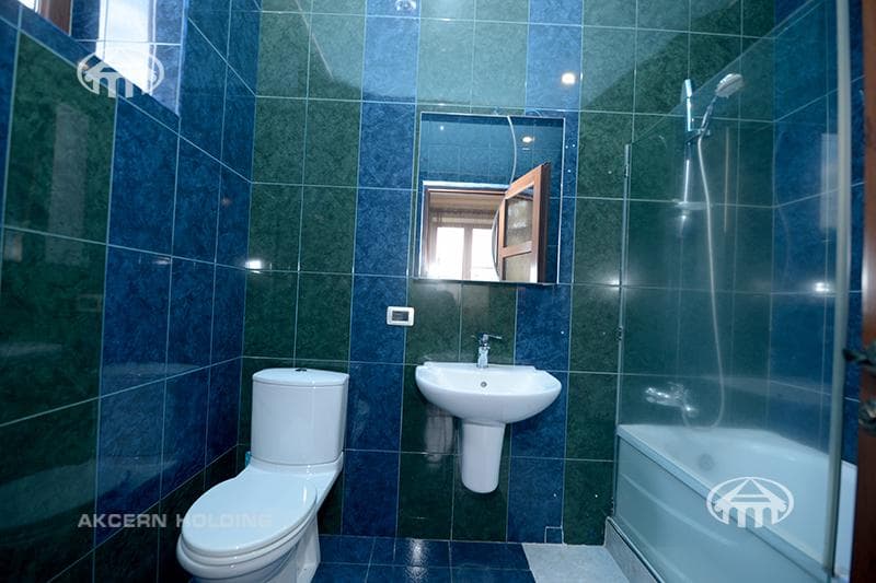 Առանձնատուն · 5 սեն. · 640 մ² · գ․ Առինջ