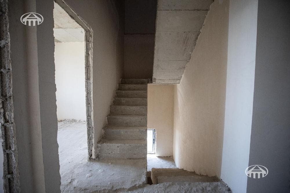 Mansion · 4 rooms · 166 m² · Qasax