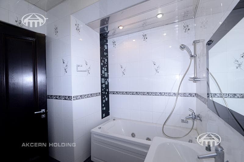 Квартира · 2 комн. · 93 м² · Кентрон