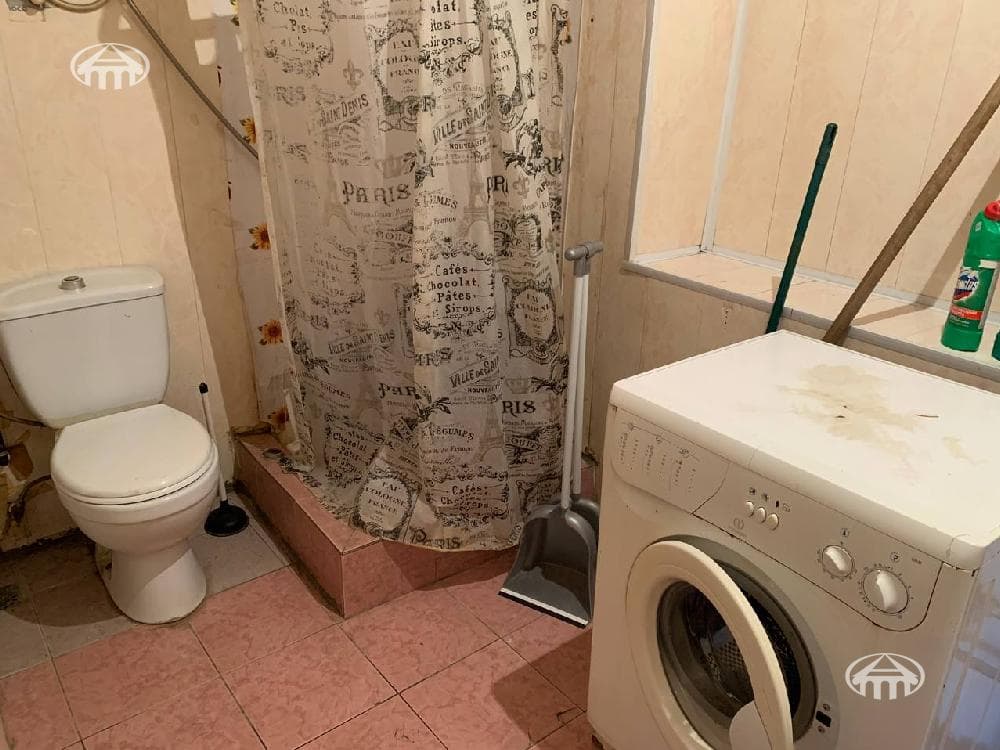 Apartment · 2 rooms · 72 m² · Kentron