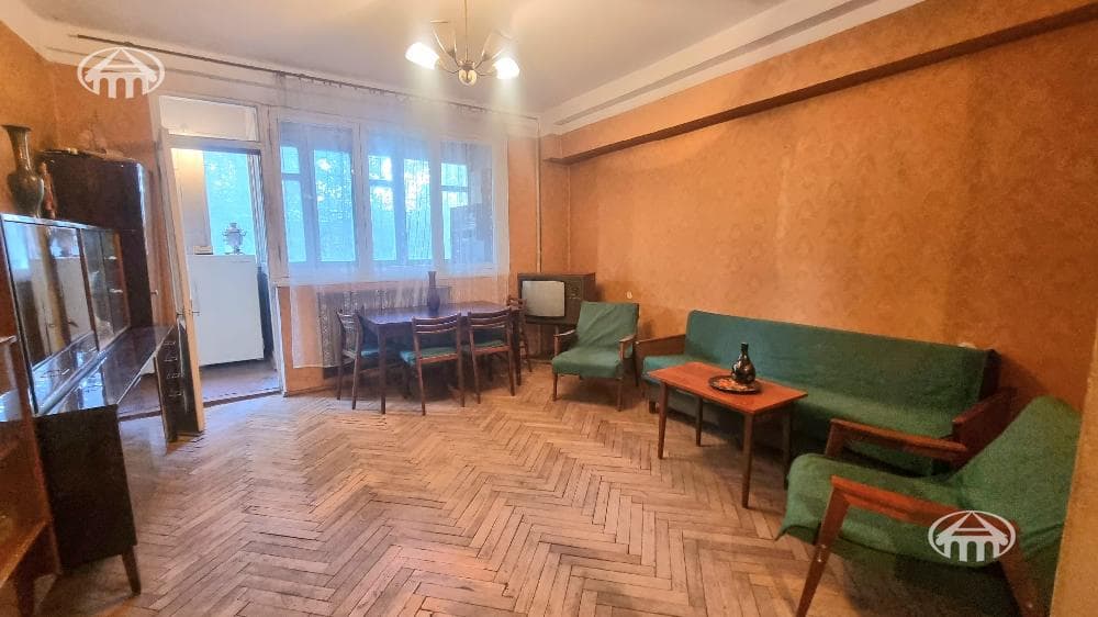 Apartment · 77 m² · Kentron