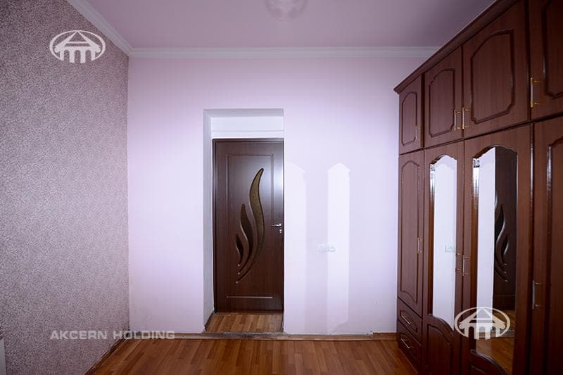 Առանձնատուն · 3 սեն. · 242 մ² · Դավթաշեն