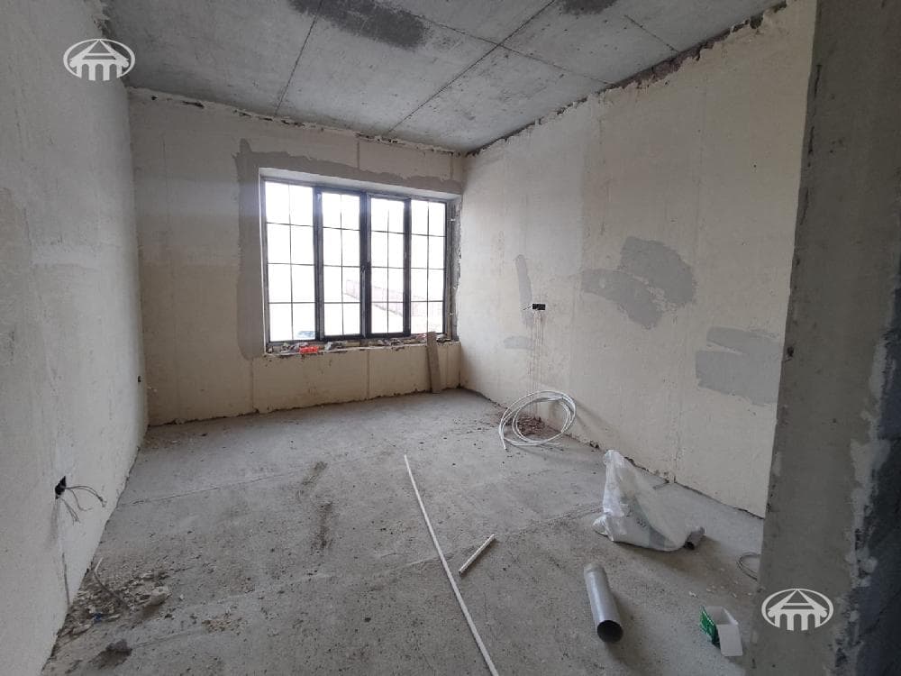Особняк · 6 комн. · 360 м² · Акунк