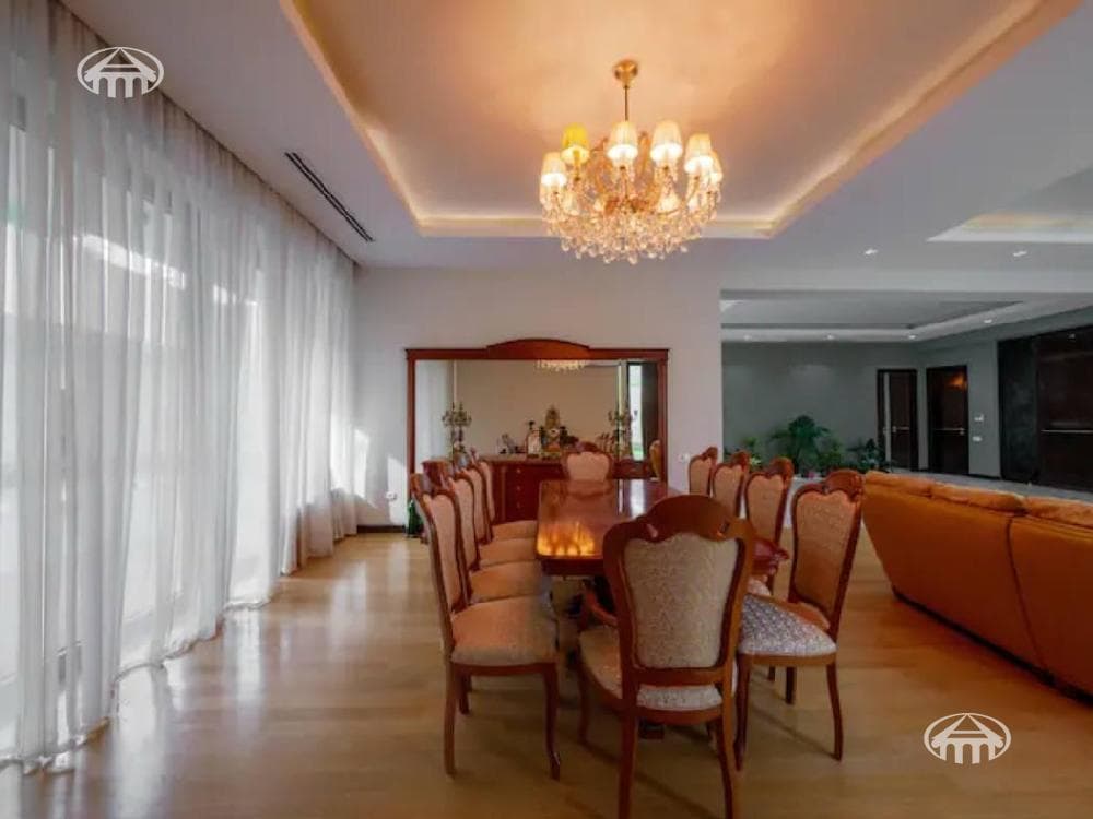 Mansion · 6 rooms · 500 m² · Kanaker-Zeytun